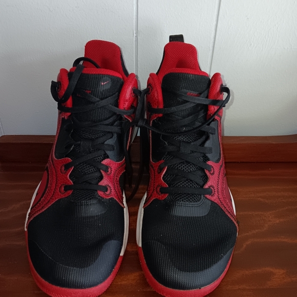 Nike Shoes Mens 7 Fly By Mid 2 Black Gym Red Basketball Sneakers - Picture 6 of 6